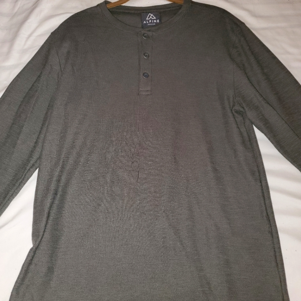 Alpine Design, long sleeve shirt